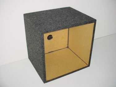 Single 10'' Kicker L7 Square  Sub Box